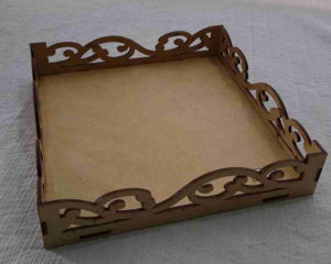 Bandeja quadrada arabesco MDF 3mm